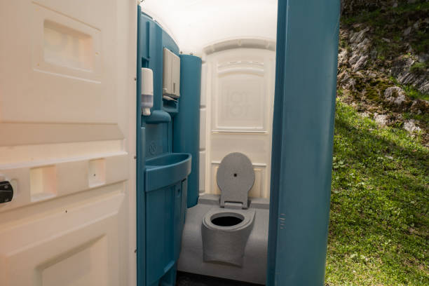 Best Portable restroom trailer rental  in Morro Bay, CA